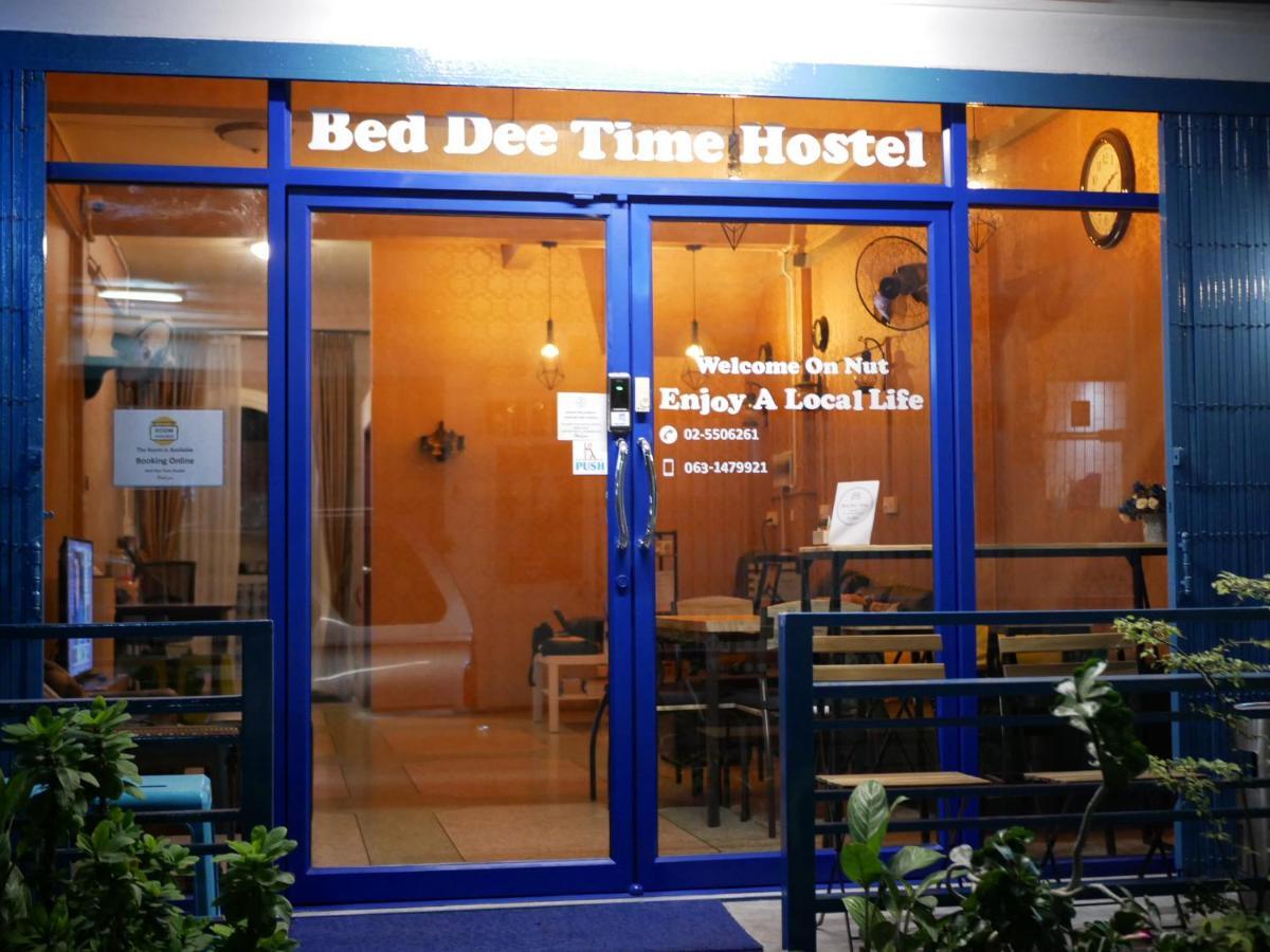Bed Dee Time Hostel Bangkok Exteriör bild