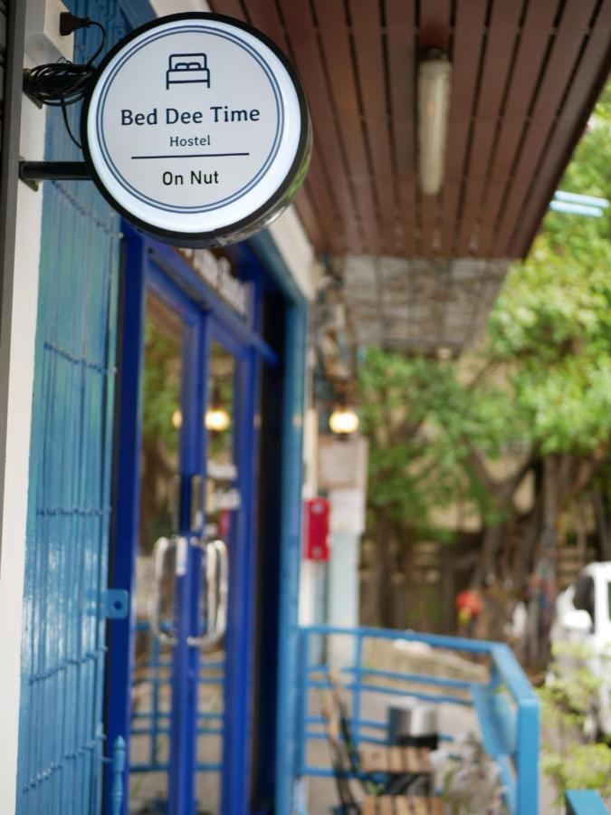 Bed Dee Time Hostel Bangkok Exteriör bild